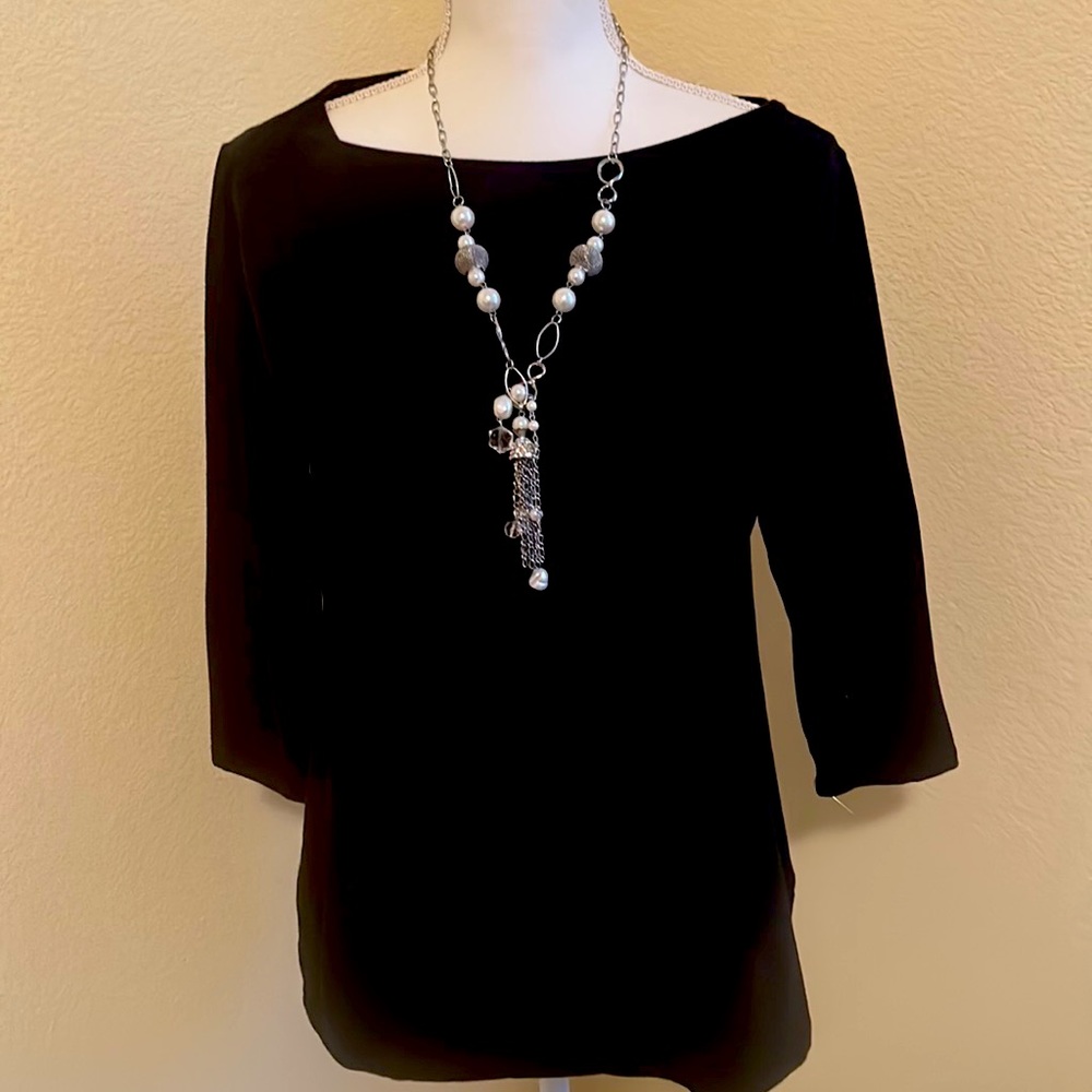 Ladies long sleeve tees